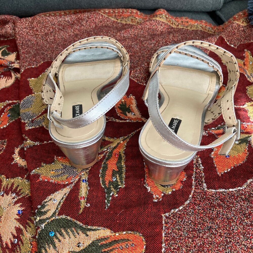 Alex Marie Silver Wedge Sandal 9.5M - Picture 9 of 11